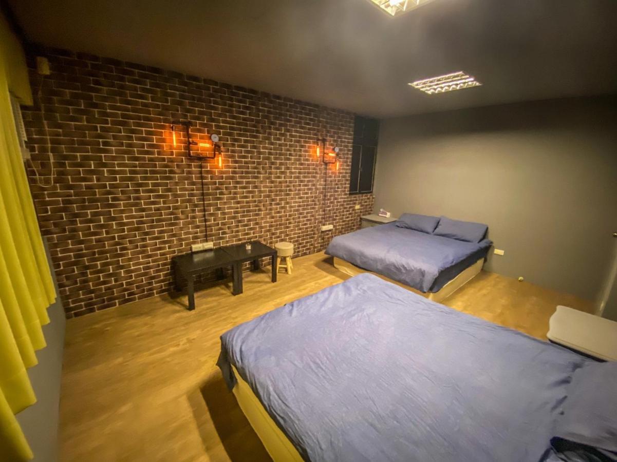 瑞芳旅人自助背包客棧ruifang Travelers Backpackers Inn- 不接受現金及刷卡 公共衛浴 需自備牙刷及毛巾 New Taipei City Esterno foto
